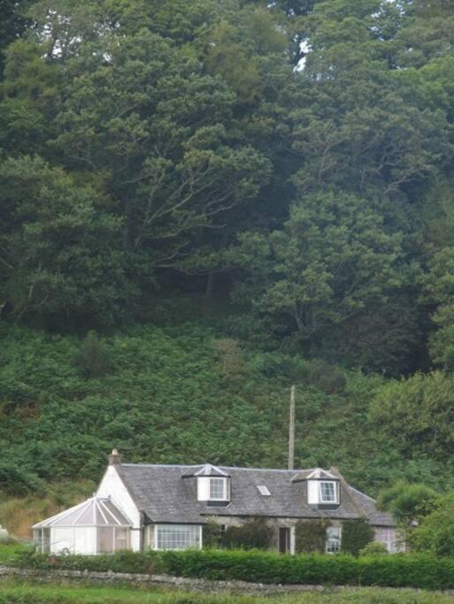 Beautiful Spacious Old Schoolhouse With Stunning Sea Views And Beach Nearby Villa Port Bannatyne Buitenkant foto